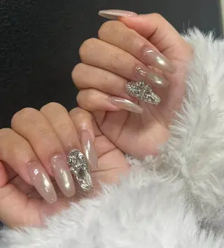 ネイル Tini ANA.CHUOのネイルデザイン