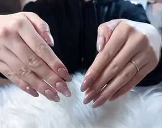 ネイル Home Spa Osaka所属・RIN HANのネイルデザイン