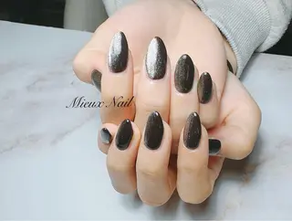 ネイル 市川 麻衣子のネイルデザイン