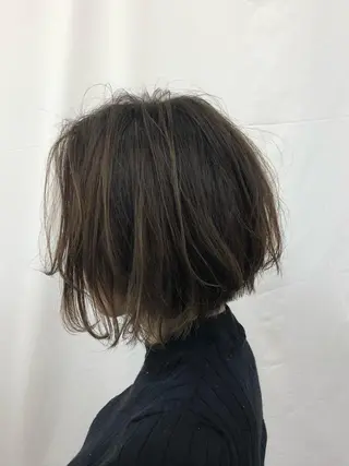 ミディアム 田辺 黎花のヘアスタイル