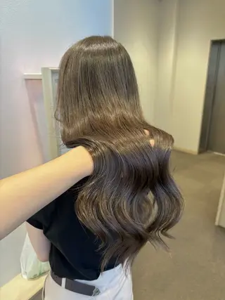 ロング カラー サソウ ユリエ🥥のヘアスタイル