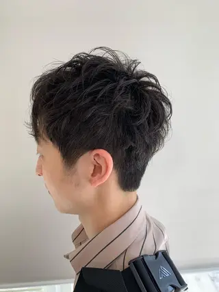 ショート カラー パーマ メンズ 加藤 綾華のヘアスタイル