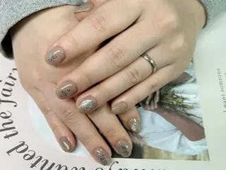 ネイル コウ ヨウのネイルデザイン