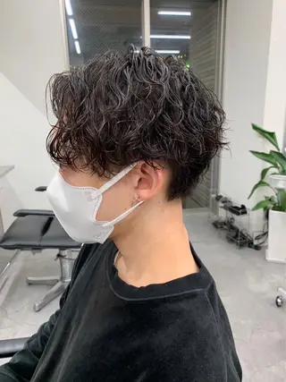 ショート カラー パーマ メンズ キッズ パーマ支持率No.1 ❤️‍🔥安成弾のヘアスタイル