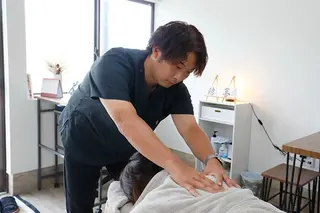 整体院〜結喜〜所属・垣添 直樹のエステ・リラクイメージ