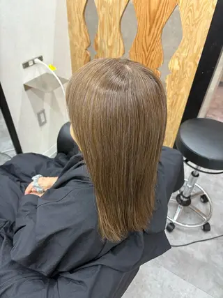 カラー Santa'Fe所属・今西 奈々香のヘアスタイル