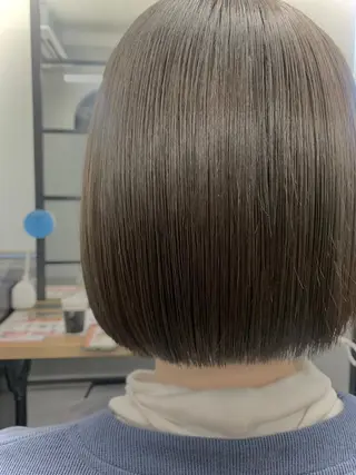 ショート カラー N° aria 三軒茶屋のヘアスタイル
