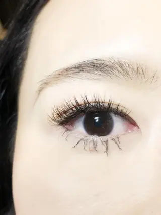 マツエク・マツパ Jade所属・岩井 亜季菜のマツエク・マツパデザイン