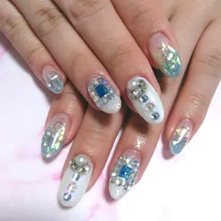 ネイル エステとネイル ローズコンフォートのネイルデザイン