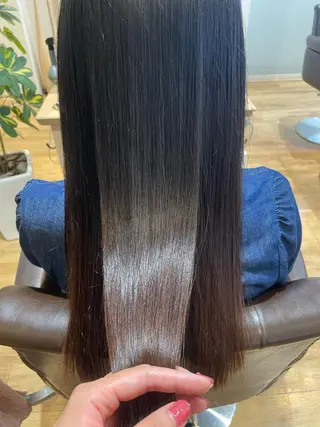 ロング 片倉 由湖のヘアスタイル