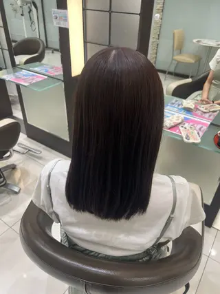 ミディアム ハイトーン／透明感 カラー Mioのヘアスタイル