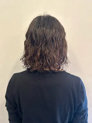 ミディアム パーマ Ida Akaneのヘアスタイル