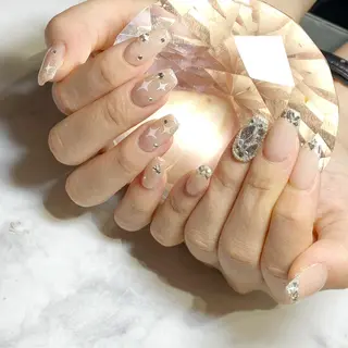 ネイル あ きのネイルデザイン