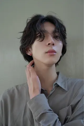 ミディアム clam./ YOSHIのヘアスタイル