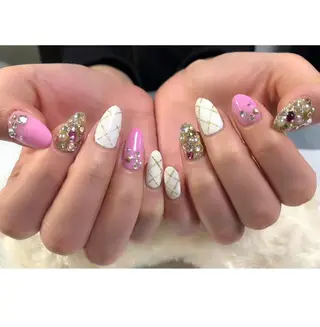 ネイル 中谷 亜佑美のネイルデザイン