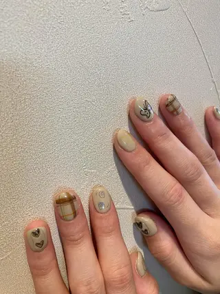 ネイル Yarm As Etel ..のネイルデザイン