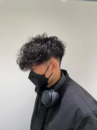 ショート フェザーパーマ職人 🪶ryosukeのヘアスタイル