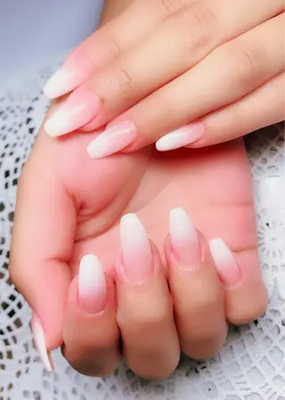 ネイル ゲン レイカのネイルデザイン