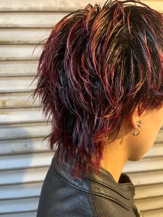 ショート モモセ ユメトのヘアスタイル
