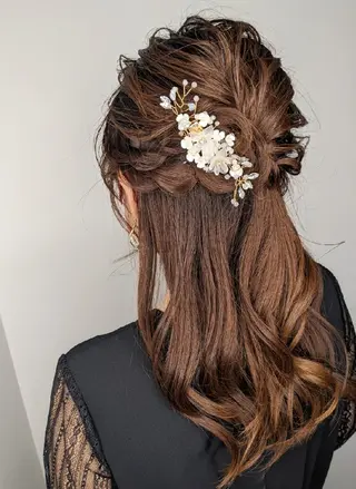 ヘアアレンジ セミロング 🌼 AIKO🌼のヘアスタイル