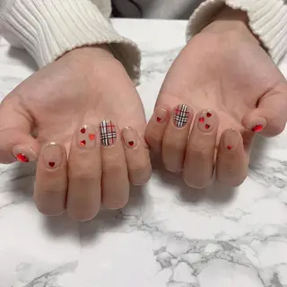 ネイル はな💎ネイル ワンホン、長さ出しのネイルデザイン