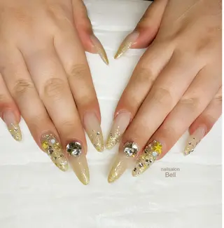 ネイル Y. Reonaのネイルデザイン