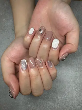ネイル アンリッシュ新宿店 kousakaのネイルデザイン