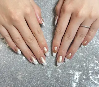 ネイル VIERU 🌈🎀💖のネイルデザイン