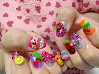 ネイル Nail Atelier IamI所属・アイアムアイ 大村磨衣のネイルデザイン