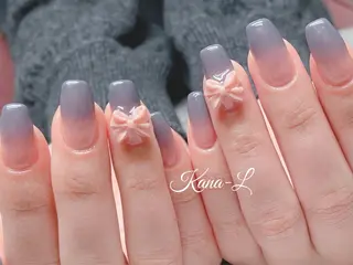 ネイル 芦辺 香奈のネイルデザイン