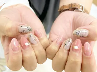 ネイル リラネイル Aikenのネイルデザイン