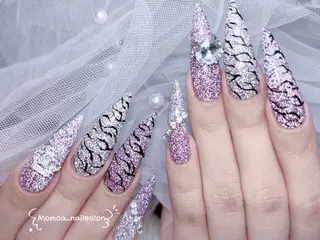 ネイル MoMoA Nail ネイル長さ出し専門店のネイルデザイン