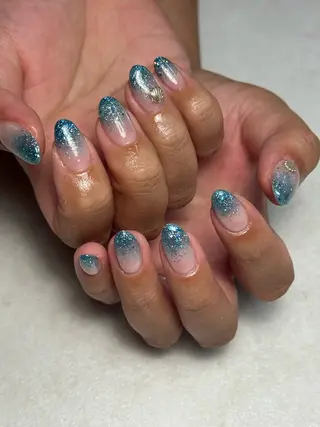 ネイル 🐈‍⬛ Minamiのネイルデザイン