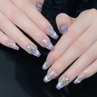 ネイル Queens テイのネイルデザイン