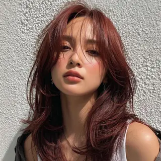 セミロング 縮毛矯正/レイヤー カット⭐️SHOTAのヘアスタイル