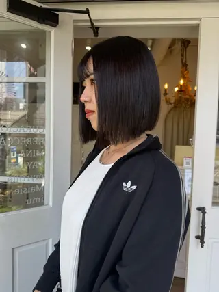 ミディアム Ria🌙*ﾟ 艶カラーのヘアスタイル