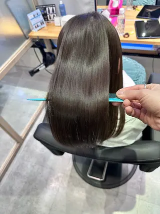 セミロング ✨シルクストレート✨ 美髪髪質改善Yukiのヘアスタイル