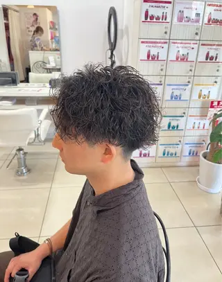 ショート パーマ メンズ 韓国風メンズ/毛流れ ヘアなら須田龍世のヘアスタイル