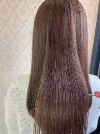 ロング ヒヨシ ルナのヘアスタイル