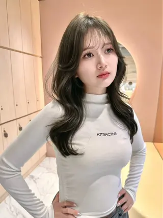 ロング カラー GLROW 大宮のヘアスタイル