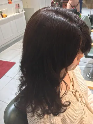 ミディアム セミロング カラー パーマ fukuyasu rikaのネイルデザイン