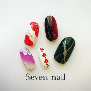 ネイル 名倉 なな子のネイルデザイン