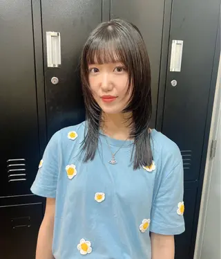 セミロング ブリーチ/ウルフ ハッシュカット/石山のヘアスタイル