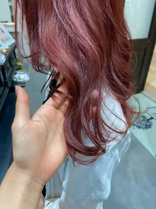 ロング 小倉 愛里のヘアスタイル