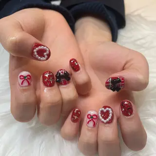 ネイル 新井 ひなののネイルデザイン