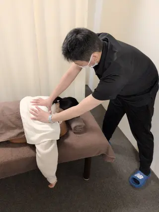 整体サロン宇宙所属・大野木 環状線桃谷駅 整体サロン宇宙のエステ・リラクイメージ