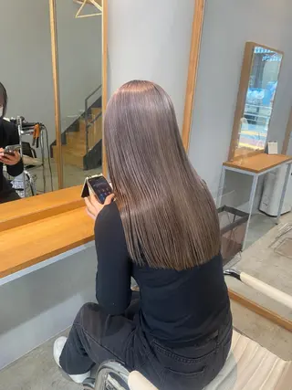 ロング カラー F-card所属・shiga mariaのヘアスタイル