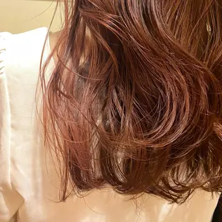 セミロング カラー BRITS 渡辺 菜々子のヘアスタイル