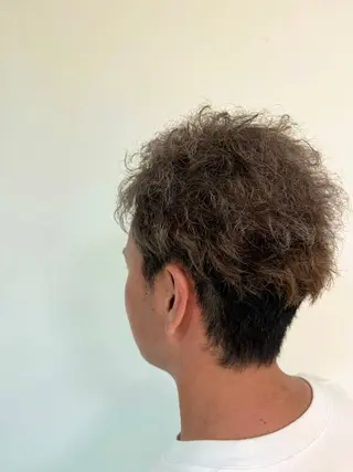 カラー メンズ BIANCA isesaki 小暮のヘアスタイル