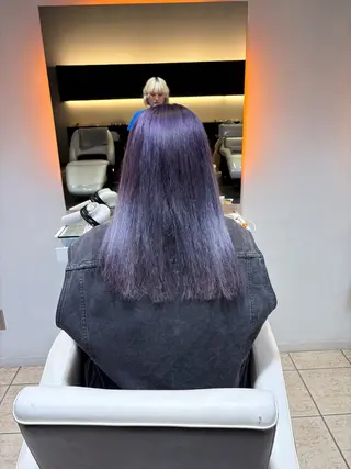 ロング カラー COM'S所属・mayu/藤沢美容師 アシスタントのヘアスタイル